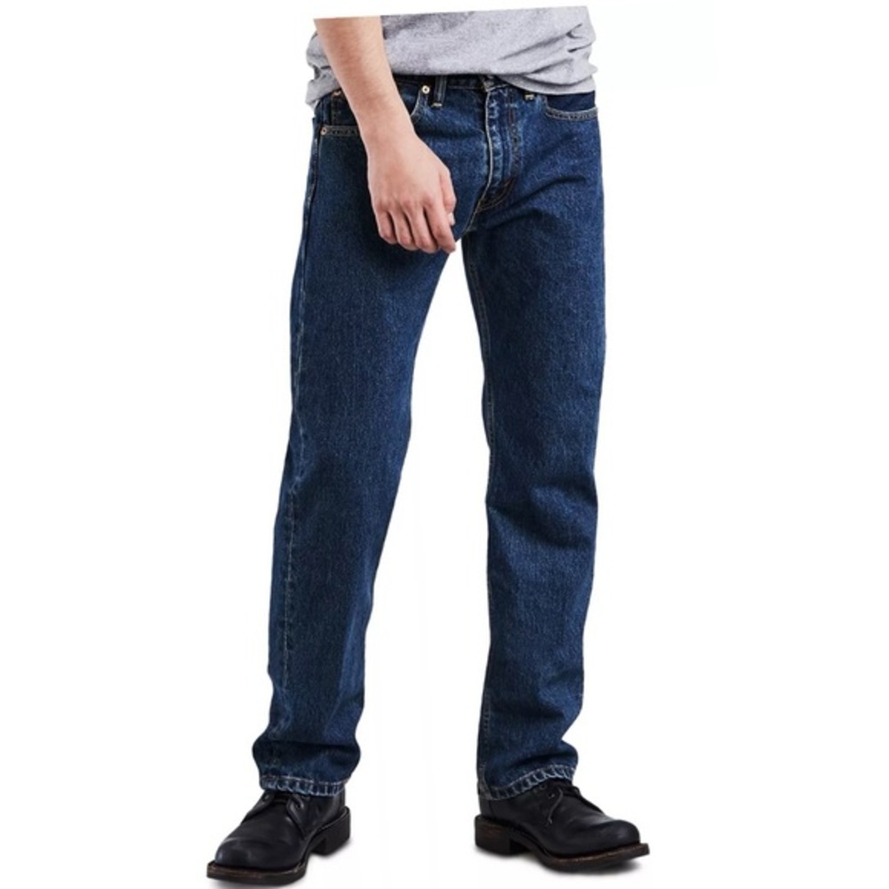 NWT Levi’s Men’s 505 Regular Fit Straight Jeans At Waist Extra Room 46 x 29 New